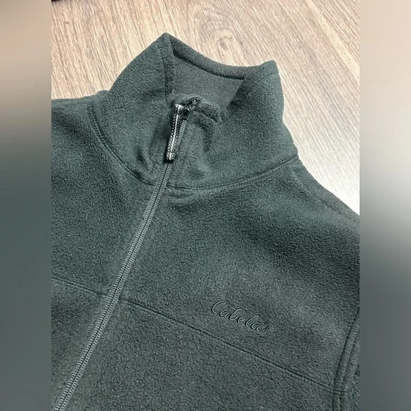 Cabela’s Vest - Picture 3 of 8